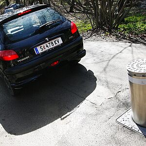 Nach der Durchfahrt steigt der Poller in die Höhe