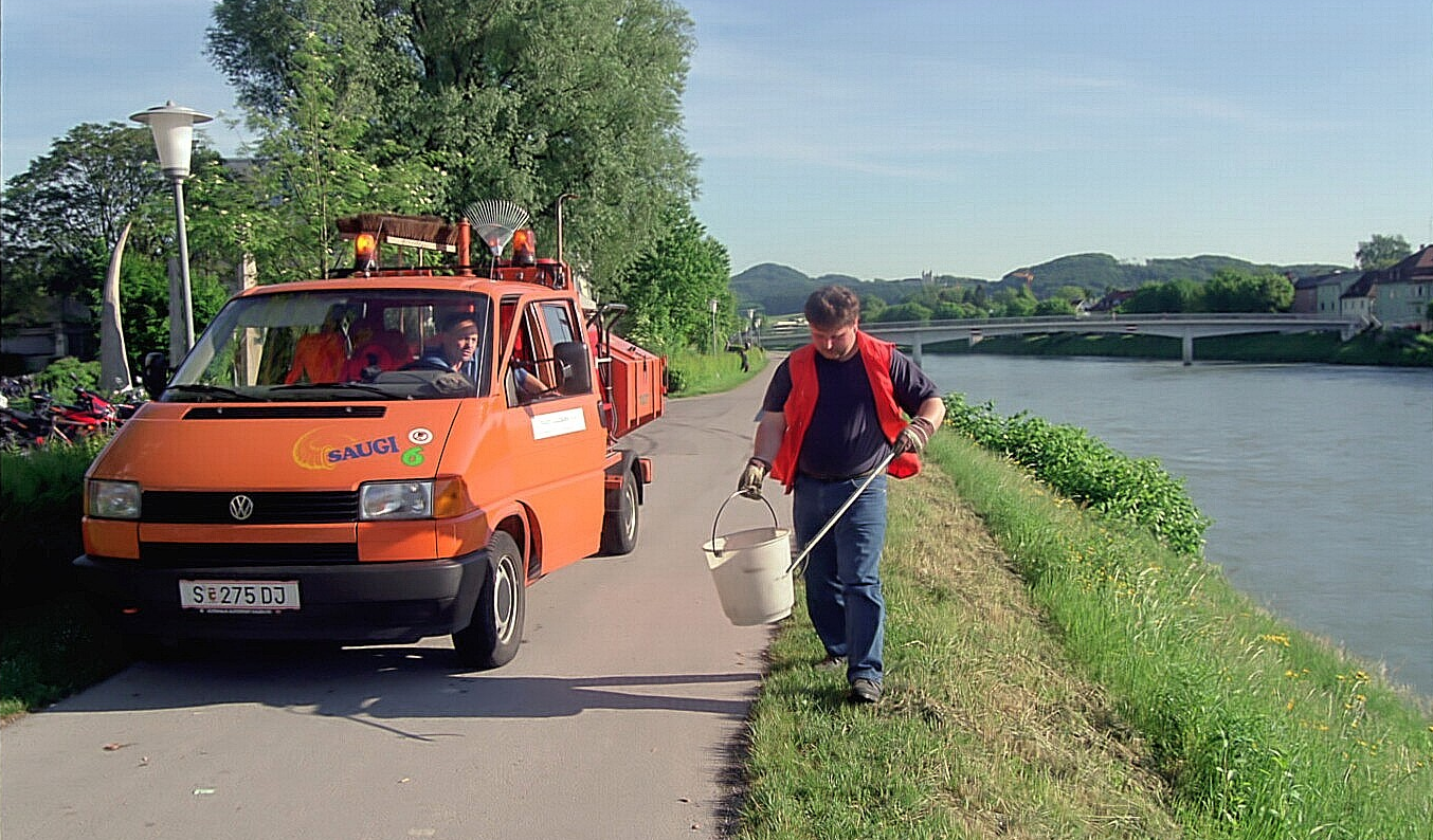 Frühjahrsputz am Salzachufer