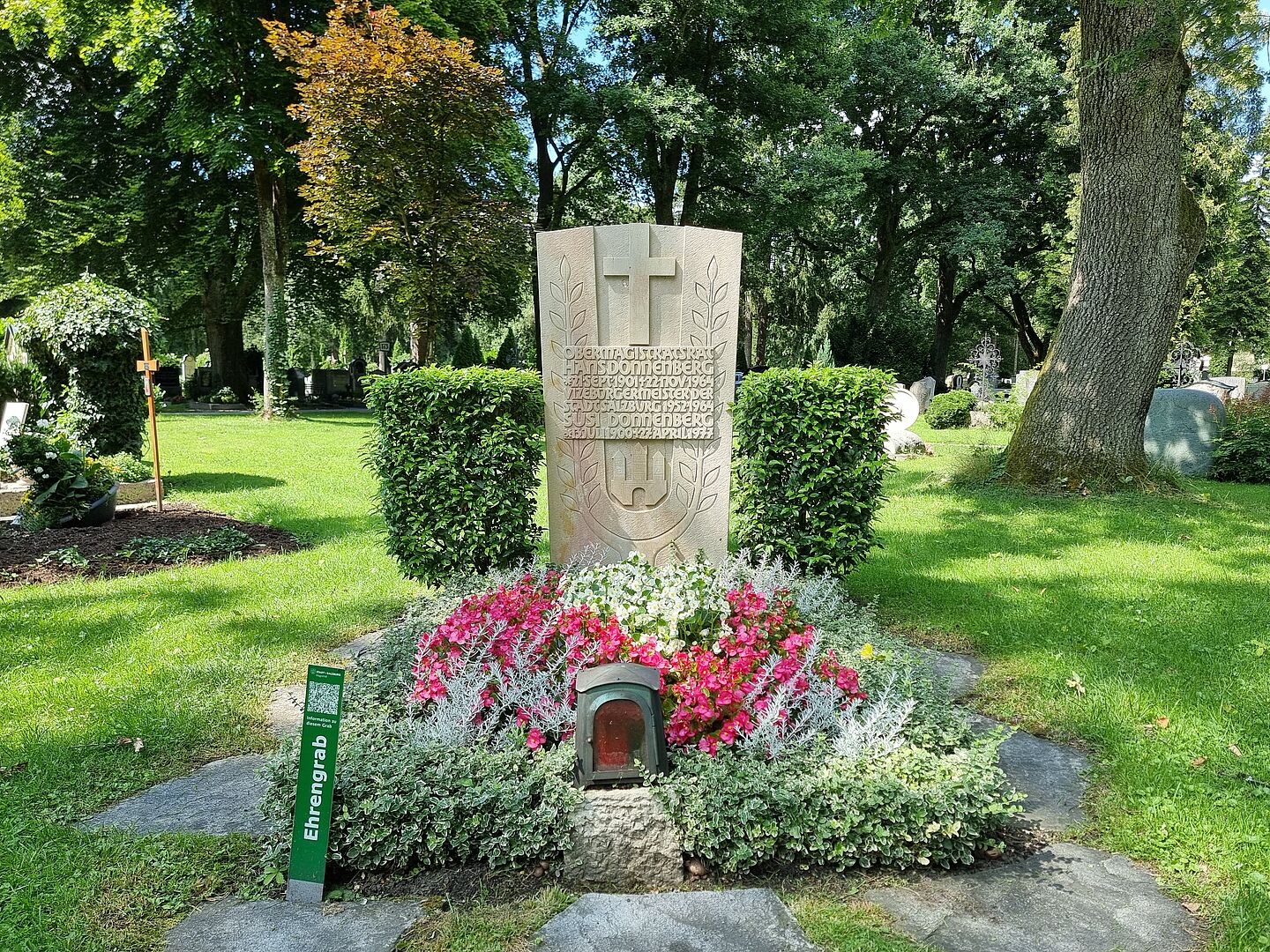 Ehrengrab Hans Donnenberg