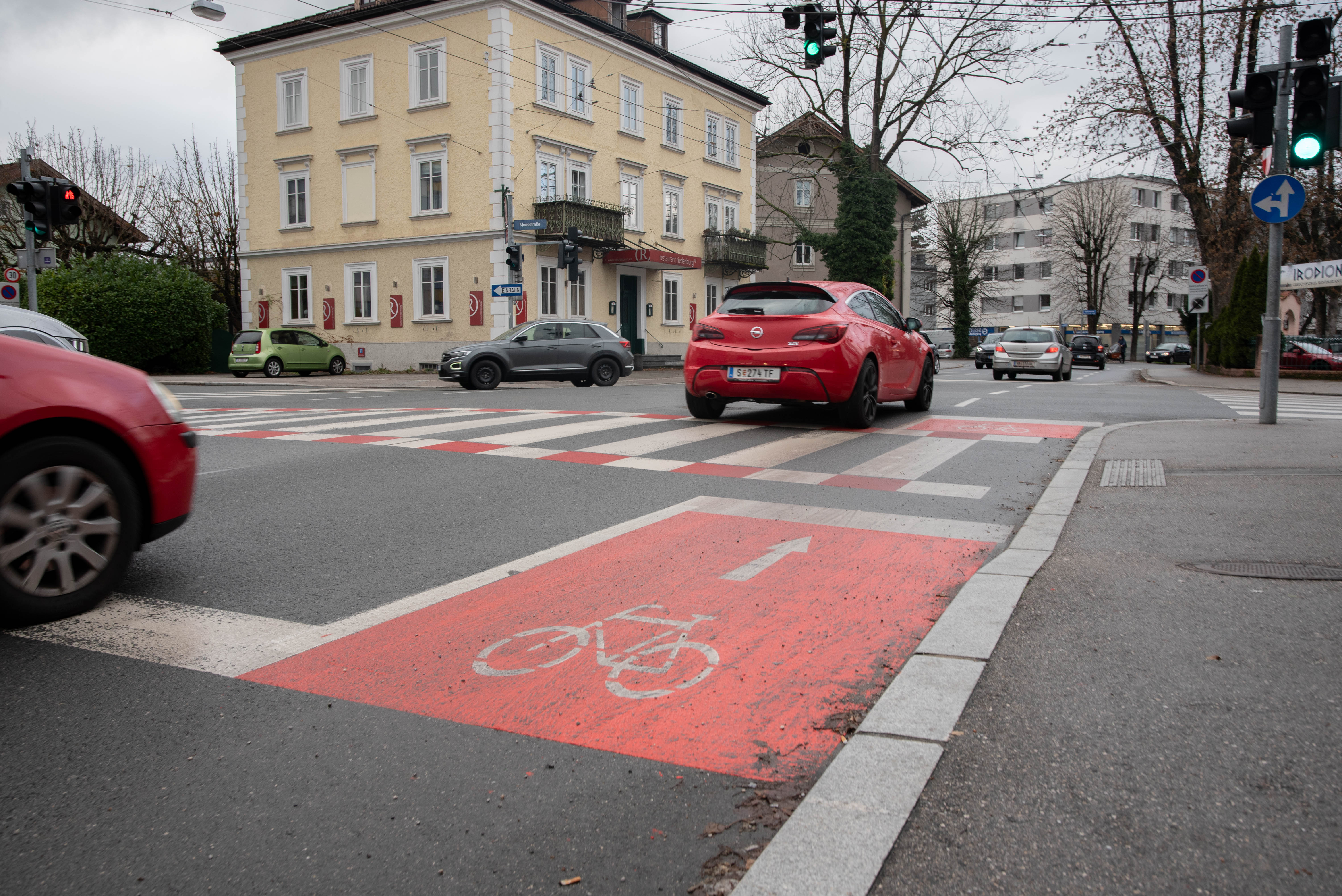 Viele gut gekennzeichnete Radwege verbessern die Mobilität.